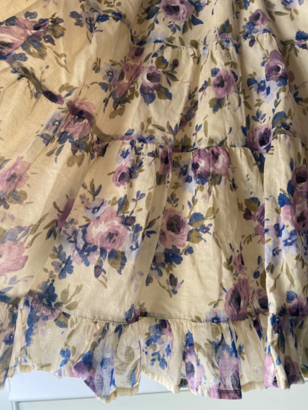 Love 21 Skirt 100% Cotton Sz M Summer party Floral Lightweight